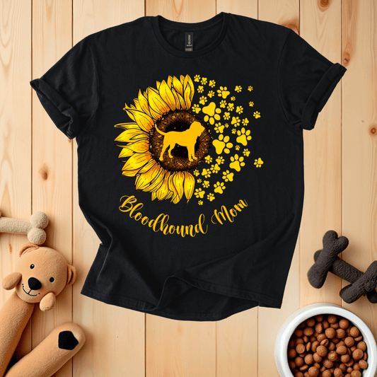 Black / S Bloodhound Mom T-Shirt